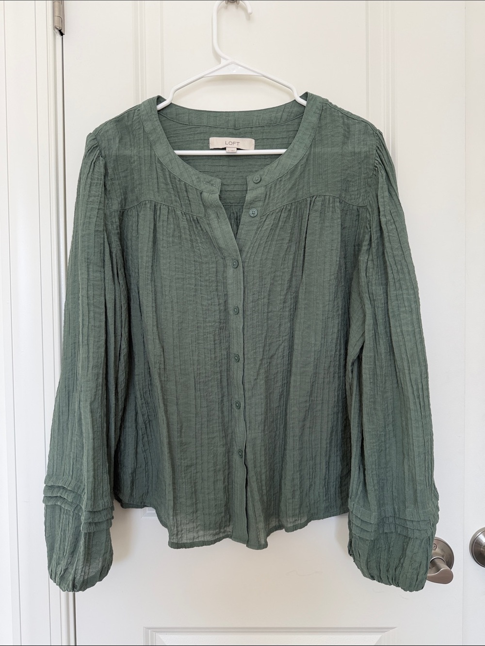 LOFT Sage Green Crinkled Button-Down Blouse